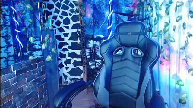 Snapshot of kissingdevil chatting on January 2025 05:05:01 AM kissingdevil online show from January 2025 05:05:01 AM