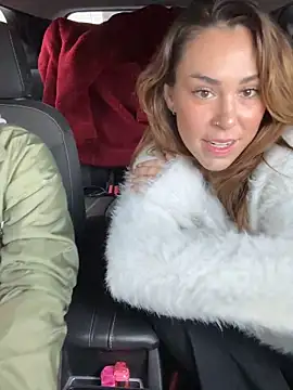 LeaGambit   online show from November 2025 05:11:01 PM