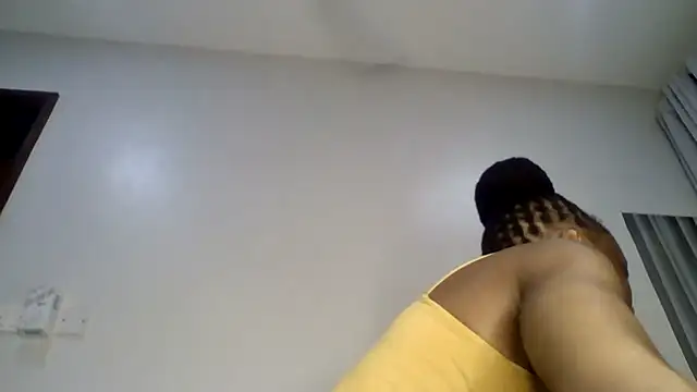 Snapshot of sweet_sassy_ chatting on April 2026 03:31:02 AM sweet sassy online show from April 2026 03:31:02 AM