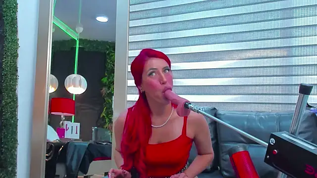 AllissaBrowm online show from June 2026 04:38:02 PM
