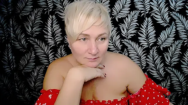 Snapshot of Olivia_playful chatting on December 2024 03:30:01 PM Olivia playful online show from December 2024 03:30:01 PM