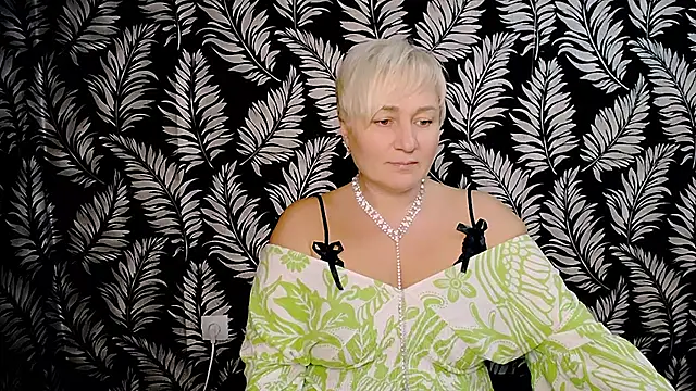 Snapshot of Olivia_playful chatting on December 2024 01:58:01 PM Olivia playful online show from December 2024 01:58:01 PM