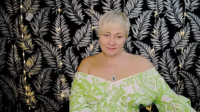 Snapshot of Olivia_playful chatting on December 2024 03:15:01 PM Olivia playful online show from December 2024 03:15:01 PM