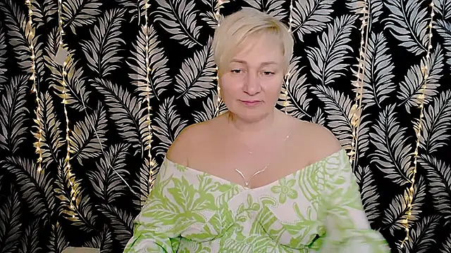 Snapshot of Olivia_playful chatting on March 2025 03:38:02 PM Olivia playful online show from March 2025 03:38:02 PM