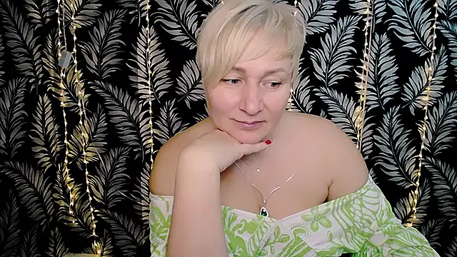 Snapshot of Olivia_playful chatting on March 2025 03:30:02 PM Olivia playful online show from March 2025 03:30:02 PM