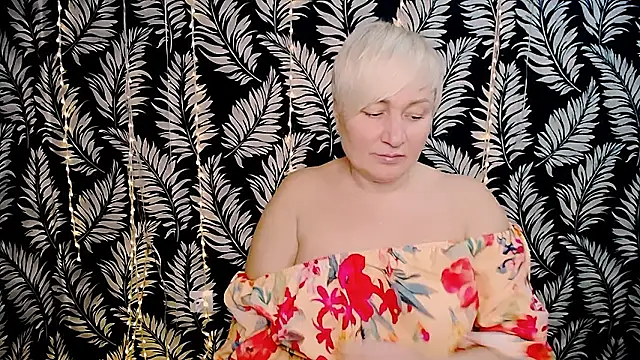 Olivia playful online show from February 2026 12:15:01 PM