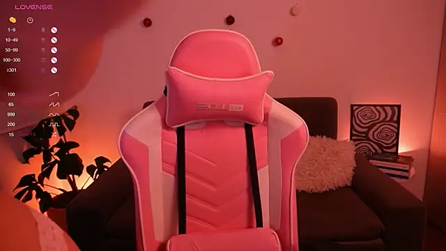 annie24 evans online show from December 2024 02:11:02 AM