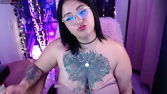  Ali Brinck  online show from January 2025 07:25:01 AM