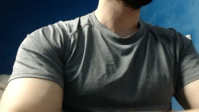 Snapshot of alex_blu chatting on March 2026 06:24:02 PM alex blu online show from March 2026 06:24:02 PM