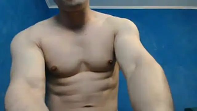 Snapshot of alex_blu chatting on April 2026 03:31:02 PM alex blu online show from April 2026 03:31:02 PM