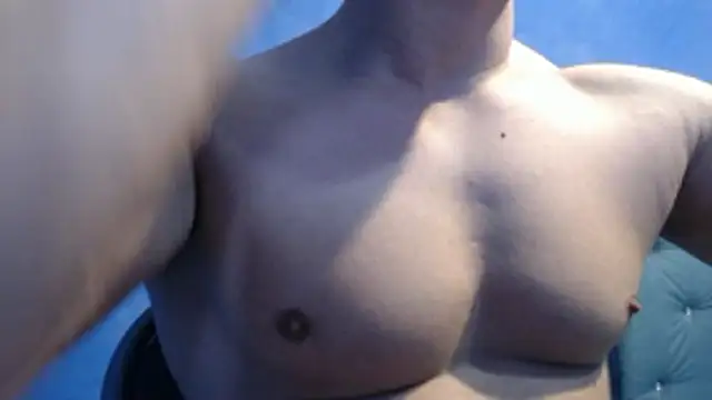 Snapshot of alex_blu chatting on May 2026 08:08:02 AM alex blu online show from May 2026 08:08:02 AM