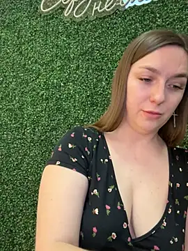 Snapshot of Janeee chatting on February 2025 11:05:01 AM Janeee online show from February 2025 11:05:01 AM