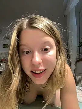 kimczii online show from July 2026 11:17:02 AM