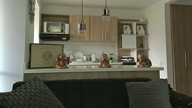 BradleySmithx online show from December 2024 06:08:01 PM