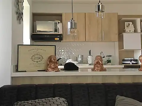 BradleySmithx online show from January 2025 04:59:01 PM