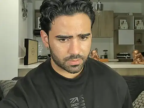 BradleySmithx online show from January 2025 02:39:02 AM