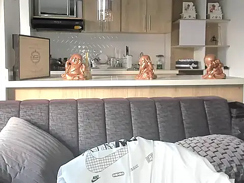 BradleySmithx online show from January 2025 10:11:02 PM