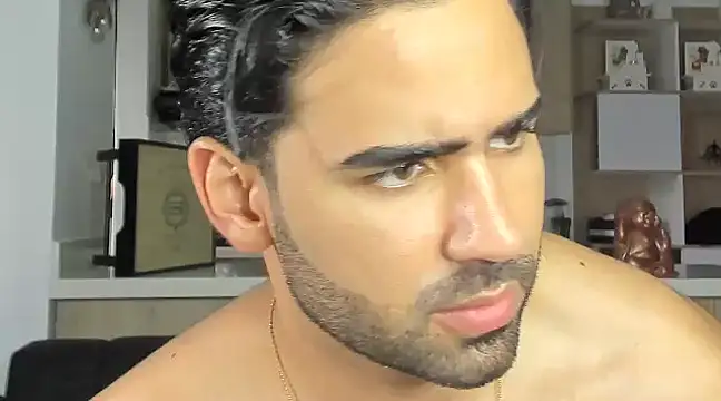 BradleySmithx online show from February 2025 10:49:02 PM