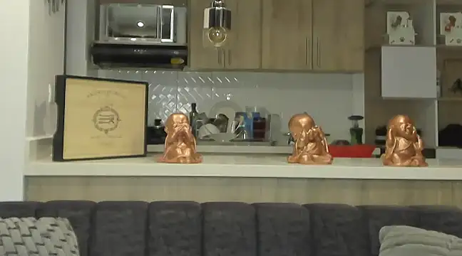 BradleySmithx online show from February 2025 11:36:02 PM