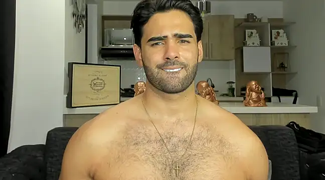 BradleySmithx online show from February 2025 01:11:01 AM