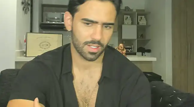 BradleySmithx online show from March 2025 02:01:02 AM