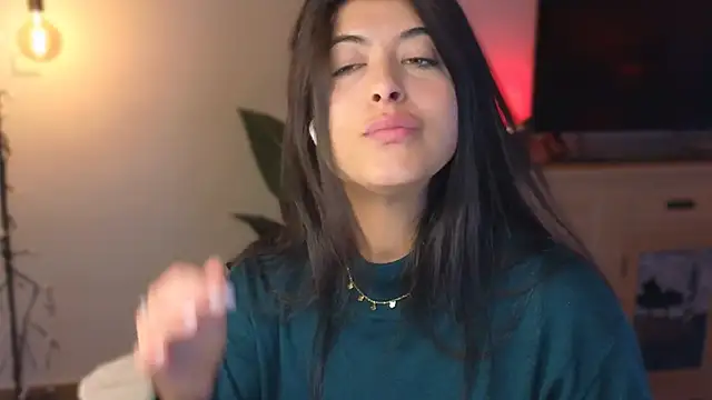 anabelcurvy online show from December 2024 07:27:02 PM