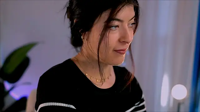 anabelcurvy online show from January 2025 02:13:02 PM