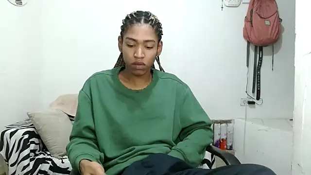 angelamarie1 online show from December 2025 11:50:02 AM