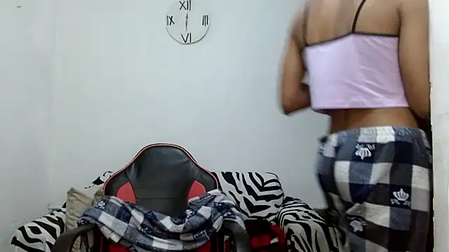 Snapshot of angelamarie1 chatting on May 2026 03:19:01 PM angelamarie1 online show from May 2026 03:19:01 PM