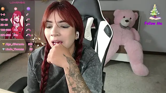 Snapshot of vane_lopez_ chatting on December 2024 12:41:01 AM vane lopez online show from December 2024 12:41:01 AM