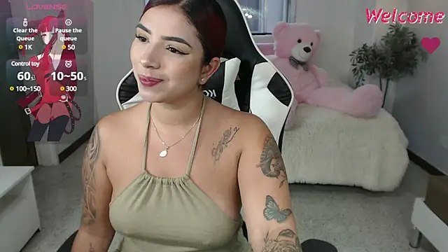 Snapshot of vane_lopez_ chatting on January 2025 10:35:01 PM vane lopez online show from January 2025 10:35:01 PM