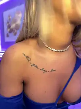 Snapshot of KirstieVegas chatting on March 2025 08:20:02 PM KirstieVegas online show from March 2025 08:20:02 PM