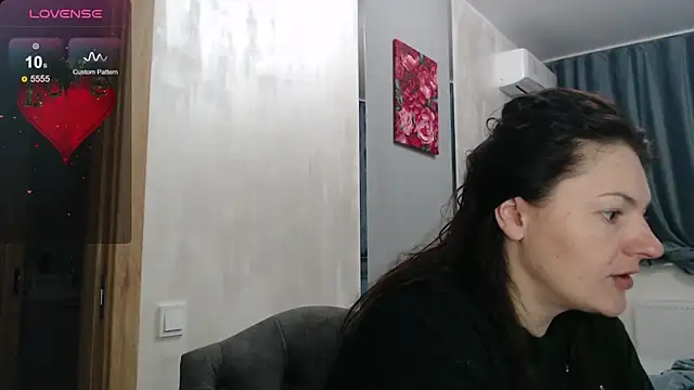 Stacy Davice online show from October 2025 07:03:02 PM