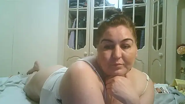 Mileva88 online show from April 2026 07:58:02 PM
