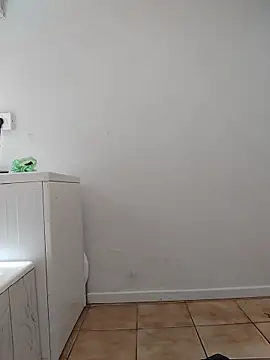 Snapshot of Happypotplants chatting on February 2026 09:00:02 AM Happypotplants online show from February 2026 09:00:02 AM