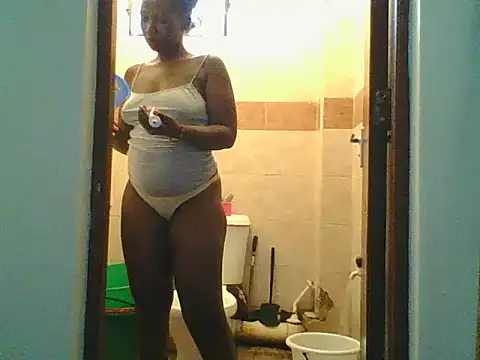 CuteJ online show from February 2025 01:16:02 PM