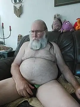 Snapshot of SexySantaC chatting on May 2026 06:03:01 PM SexySantaC online show from May 2026 06:03:01 PM
