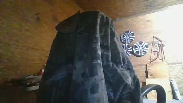 Snapshot of hardcok4u2abuse40 chatting on January 2025 08:14:02 AM hardcok4u2abuse40 online show from January 2025 08:14:02 AM