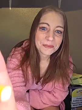 Snapshot of XLisaxx chatting on March 2026 05:18:01 AM XLisaxx online show from March 2026 05:18:01 AM