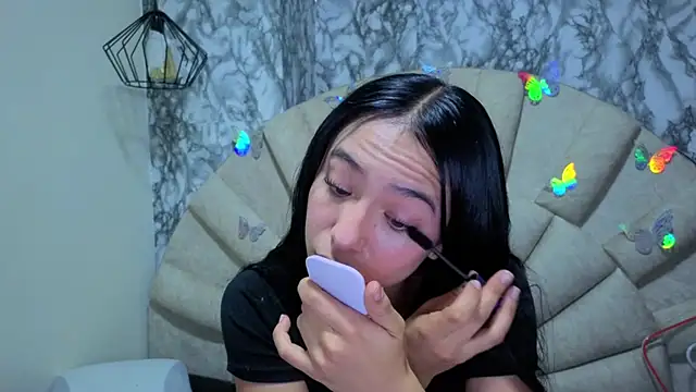  emma miller  online show from May 2026 01:39:01 PM