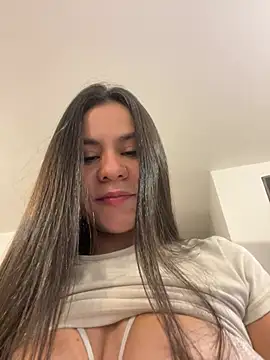 Reggie-Liam online show from January 2025 01:49:01 AM