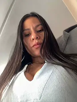 Reggie-Liam online show from January 2025 01:22:01 PM