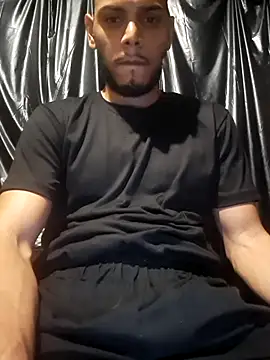 Snapshot of apolodiosgriego chatting on October 2025 12:14:01 AM apolodiosgriego online show from October 2025 12:14:01 AM