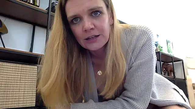 Suesse Schnitte online show from March 2025 09:04:02 AM