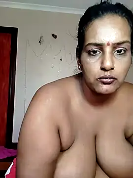 NWC4LYF online show from May 2026 08:41:01 AM