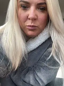 Bustyblondebabe32 online show from March 2026 09:48:01 AM