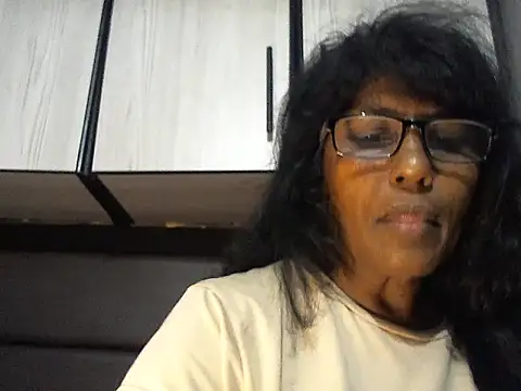 MsAttitude online show from February 2026 04:08:01 PM