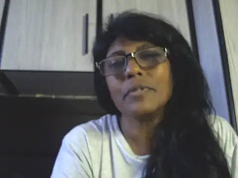 MsAttitude online show from April 2026 10:35:02 AM