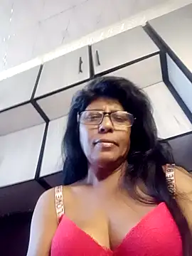 MsAttitude online show from May 2026 10:01:02 AM