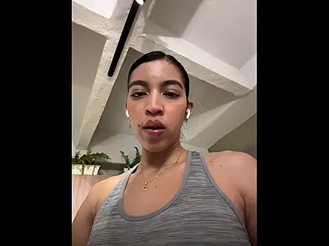 Nikol-JE online show from November 2025 11:07:02 PM